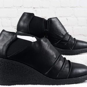 Women's Olive Street Wedge Booties Side Zip Size 7